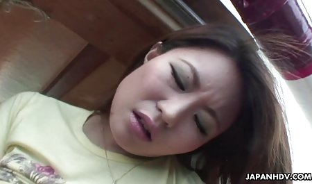 マイクを向けアパートメント-仁木甘ジョージUHL-湿内 色白 清楚 動画